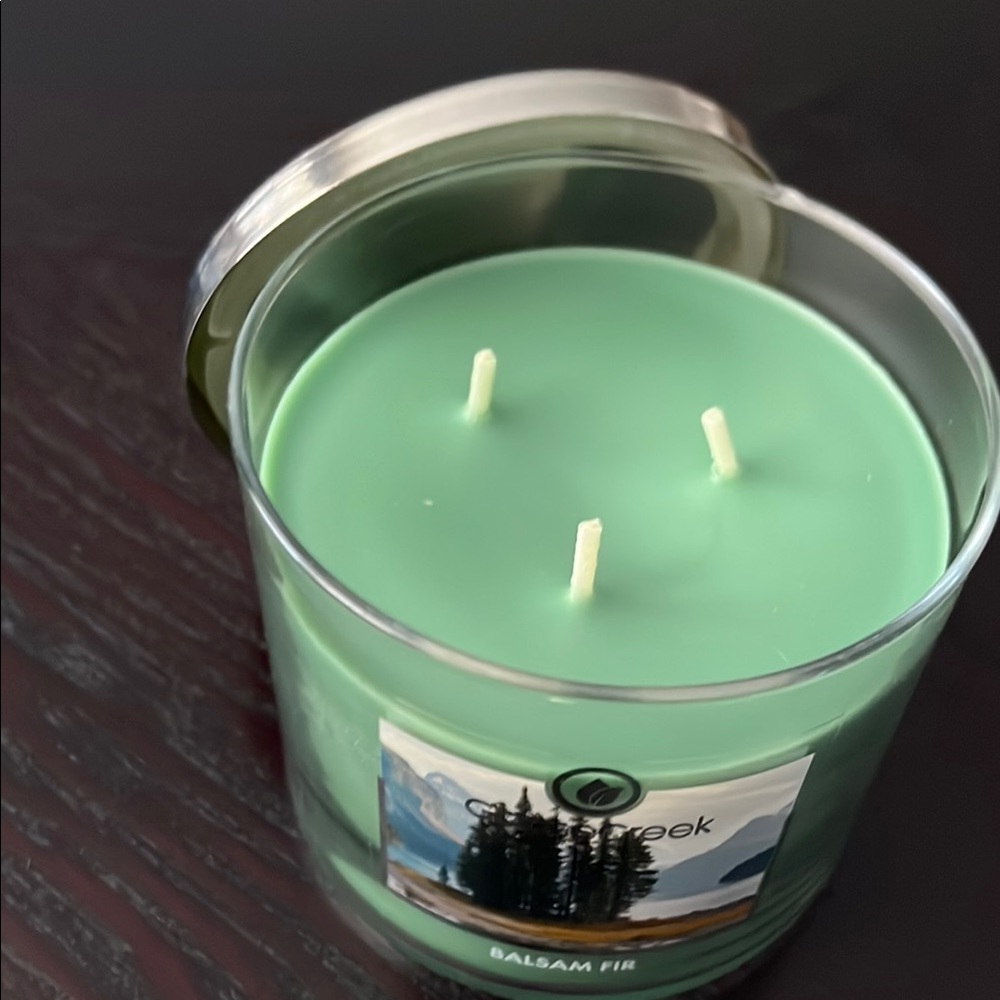 Goose Creek Balsam Fir Candle - Picture 3 of 4